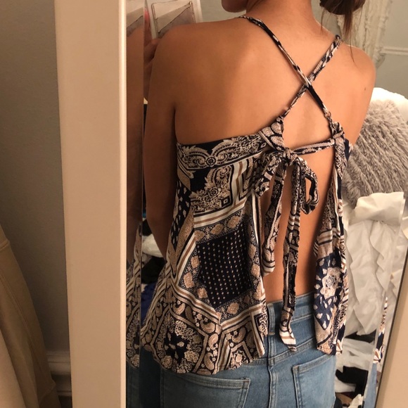 Olivaceous Tie Back Top - Picture 2 of 2